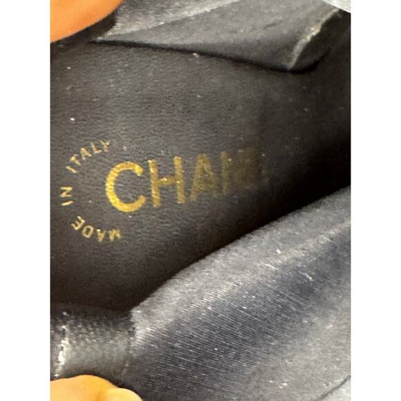 Chanel Patent Leather Black Ankle Boots Glossy CC Logo Booties Classic Chic 39 - Picture 7 of 10